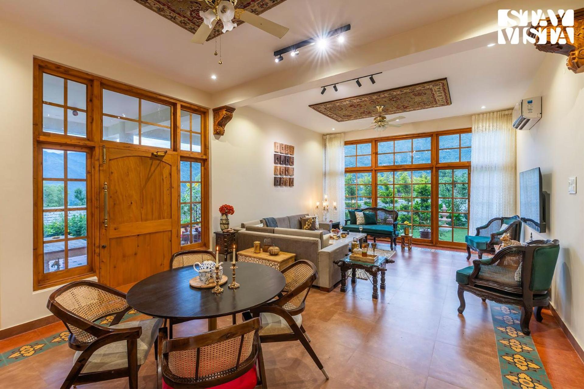 Stayvista At The Oakridge 4 Bhk Villa In Dharamshala With Jacuzzi & Balcony تشامبا المظهر الخارجي الصورة