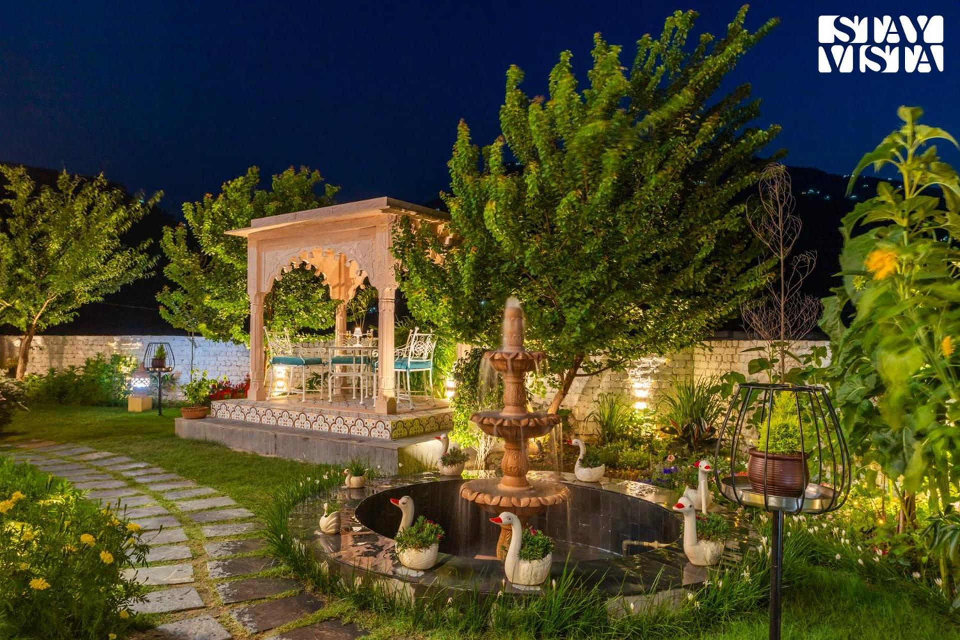 Stayvista At The Oakridge 4 Bhk Villa In Dharamshala With Jacuzzi & Balcony تشامبا المظهر الخارجي الصورة